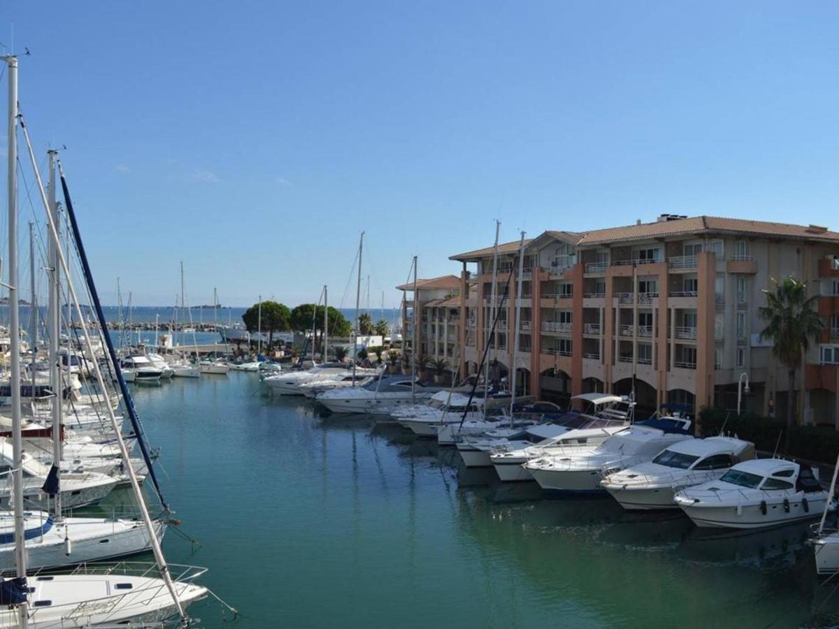 Frejus: Appt 2P, 5 Pers, Piscine, Plage A 150M, Parking, Animaux Ok - Fr-1-226A-357 외부 사진