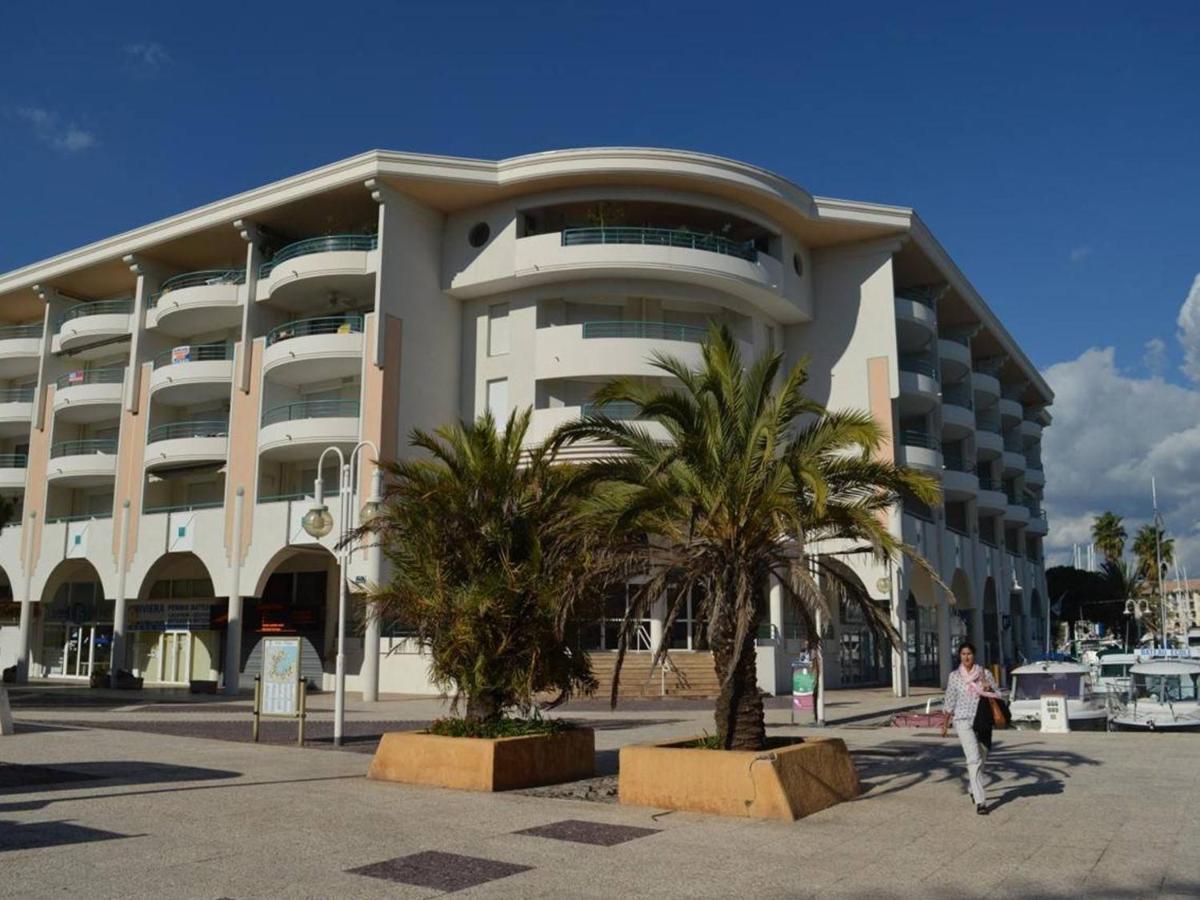 Frejus: Appt 2P, 5 Pers, Piscine, Plage A 150M, Parking, Animaux Ok - Fr-1-226A-357 외부 사진