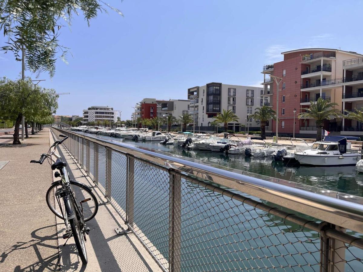 Frejus: Appt 2P, 5 Pers, Piscine, Plage A 150M, Parking, Animaux Ok - Fr-1-226A-357 외부 사진